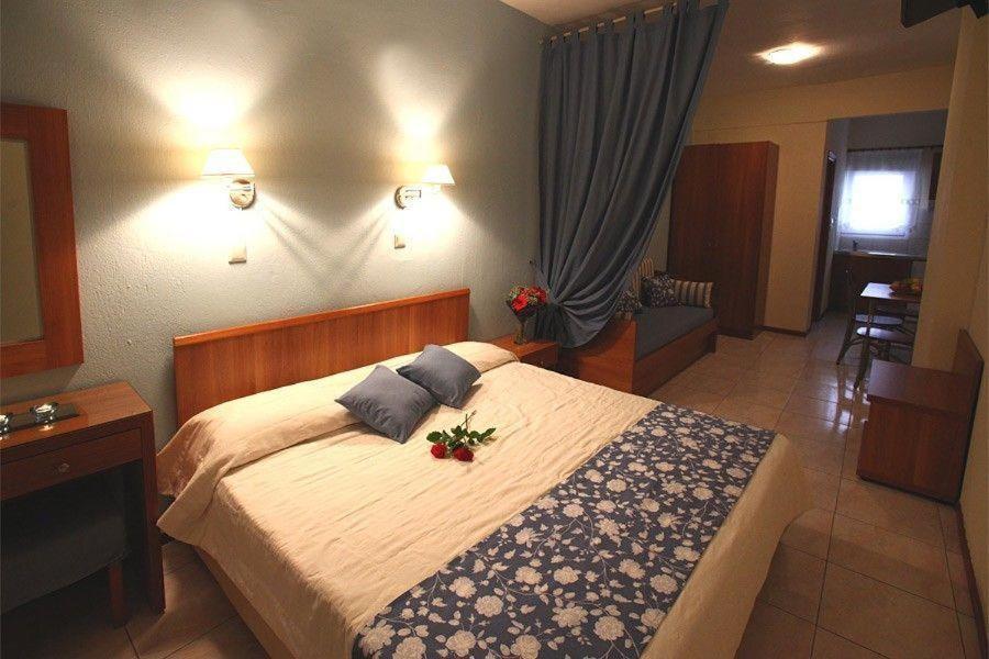Апарт отель Nikos House Никити Экстерьер фото